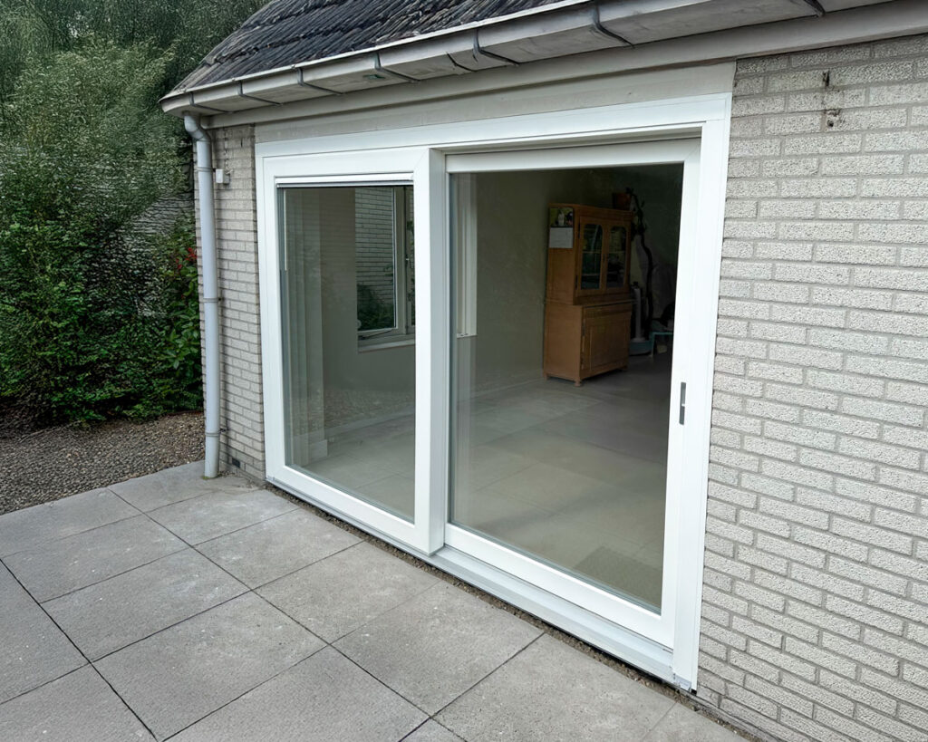 kunststof schuifpui inclusief montage