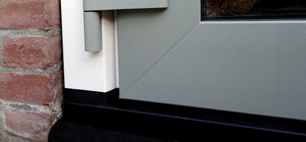 Kunststof achterdeur detail met houtnerf